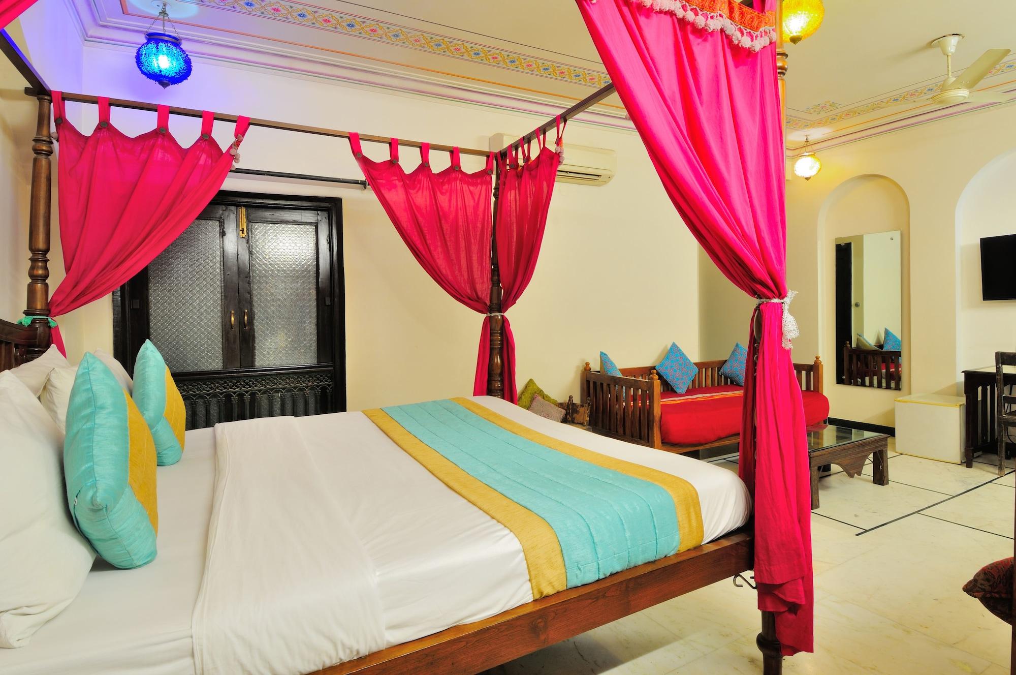 Staybook-Jyoti Mahal A Heritage Hotel New Delhi Exterior photo