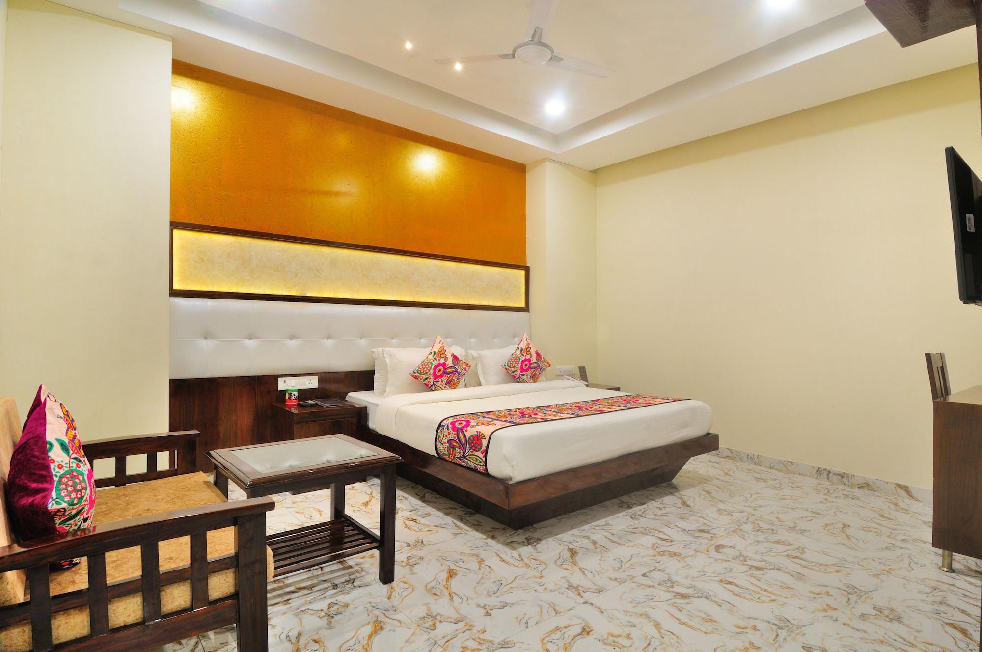Staybook-Jyoti Mahal A Heritage Hotel New Delhi Exterior photo